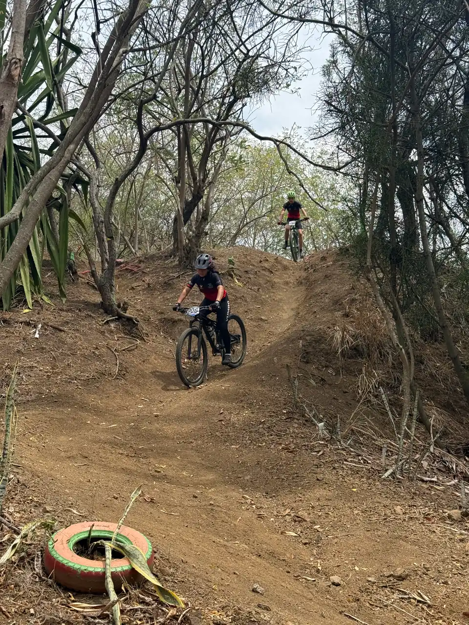 Samuel Ortiz gana la Open en el Chequeo Pro-Fondos de Yumbo — foto 9 de 24