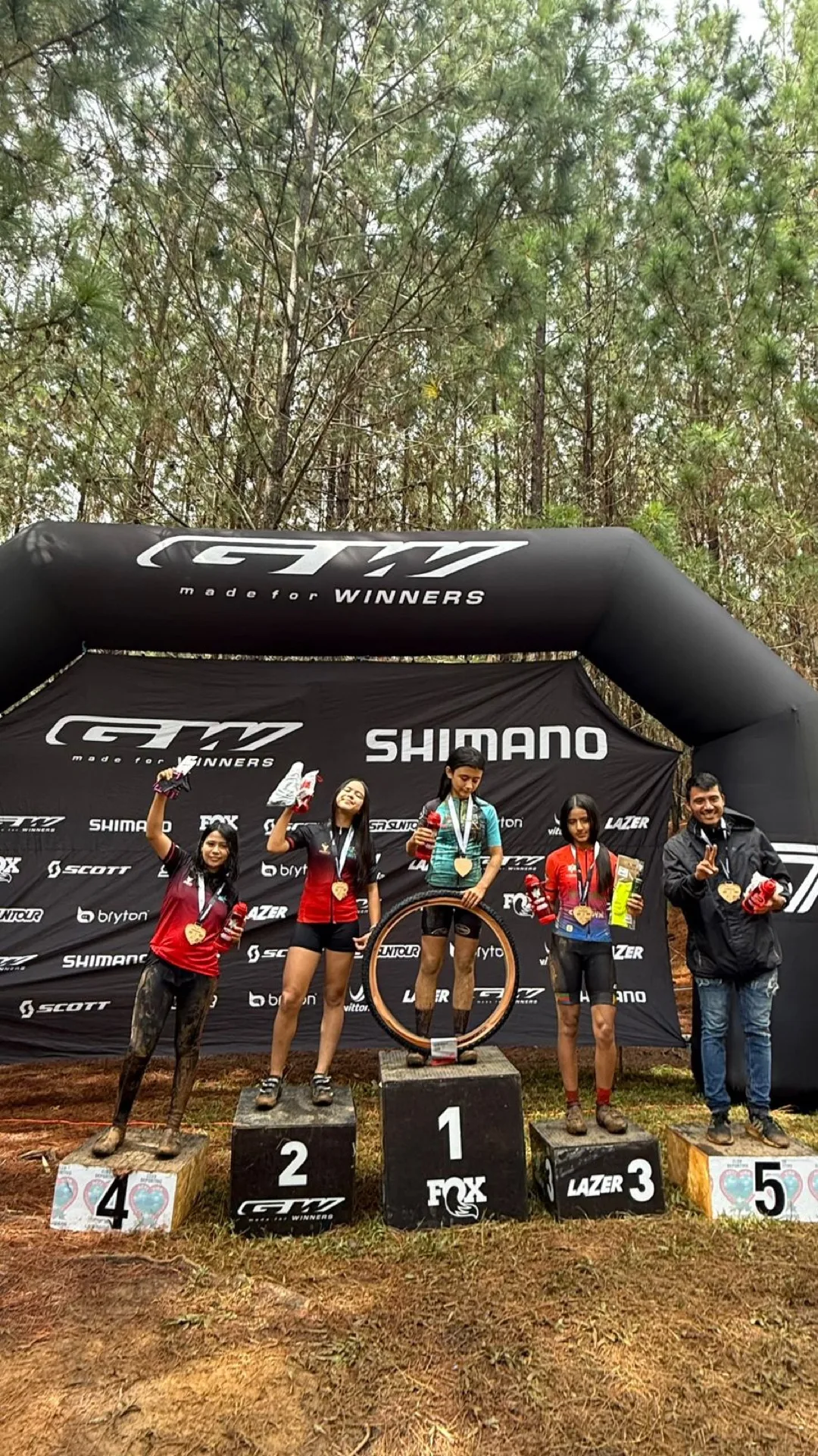 accion pista pavas 08